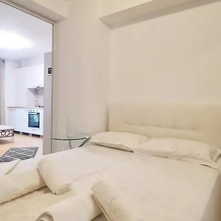Dor De Mare - Apartament Tahiti Mamaia Nord 아파트 *